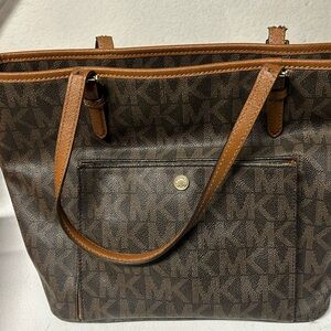 Michael Kors tote